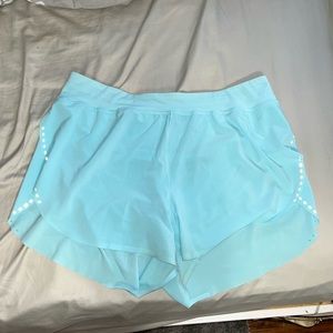 Lululemon find your pace shorts